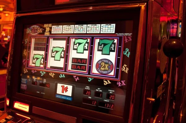 pangeran Sugar Rush slot game interface showing reels, bet controls, and bonus feature symbols